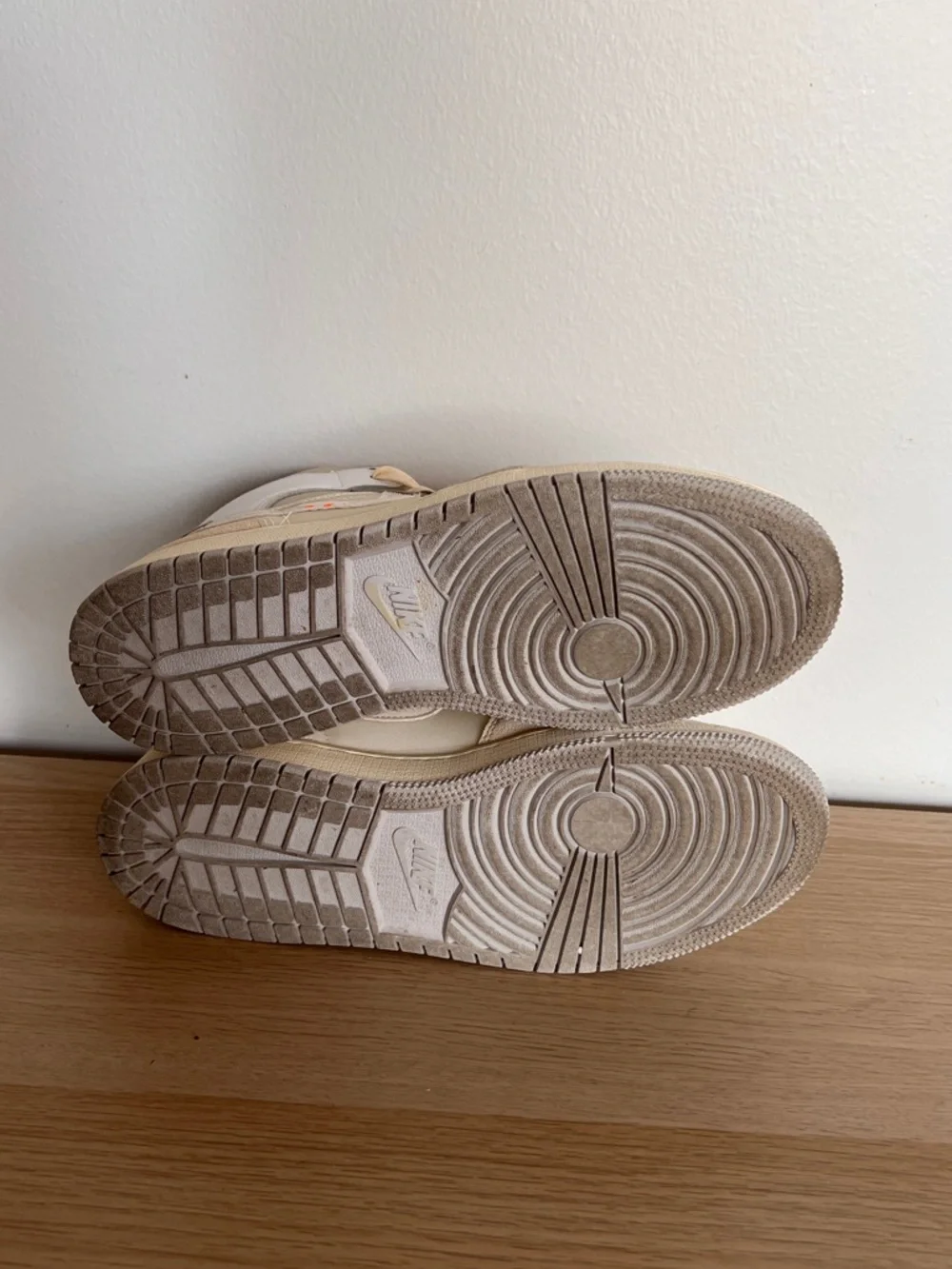 Nike Air Jordan High Top ‘Inside Out’ - Picture 6 of 6